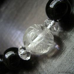 12ミリ玉龍彫水晶ｘ黒水晶・モリオンブレスレット 天然石 2枚目の画像