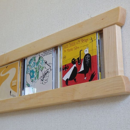 CDディスプレイラック／壁掛 メープル 壁掛けラック・ウォール