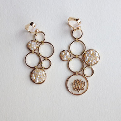 復古風珍珠和睡蓮造型 夾式耳環 「L'Écume des jours浪花的日常」意象 第1張的照片