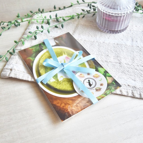 ポストカードアソート5枚セット & ステッカー1枚 リボンラッピング付き