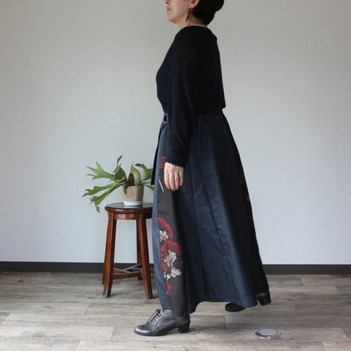 着物リメイク 菊模様泥大島紬合せフレアスカート フレアスカート