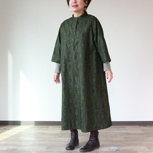 着物リメイク 壺模様大島紬スタンドカラーAラインワンピース