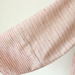 着物リメイク　赤刺し子紬Ｖ衿コート 10枚目の画像