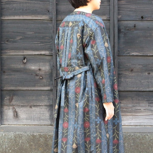 着物リメイク 縦縞に花柄大島紬ラップコート コート ウサギ洋裁店 通販