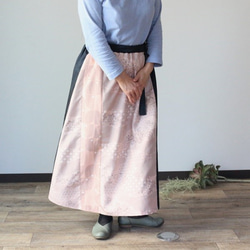 着物リメイク　桜色大島紬合せフレアスカート 2枚目の画像