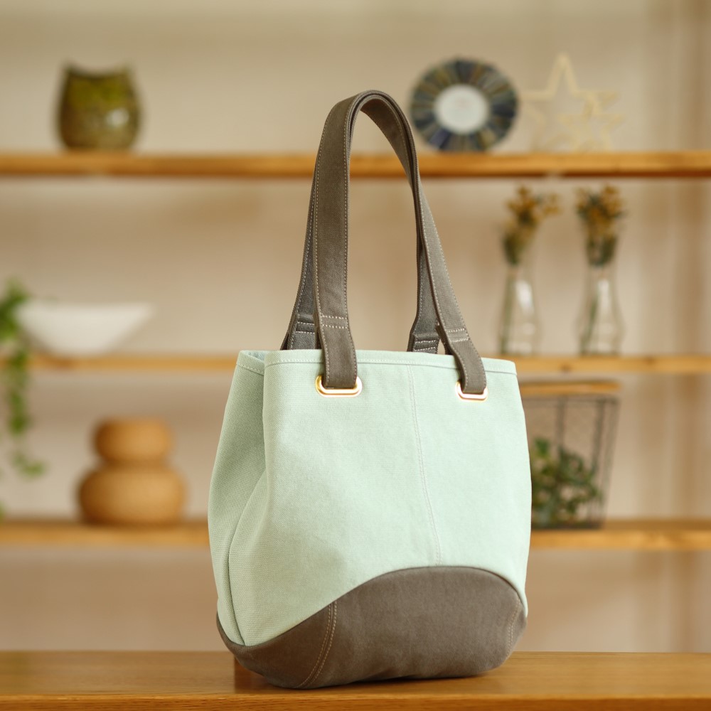 プリン / ペールグリーン × カーキ 【受注制作】 Trocco 帆布バッグ