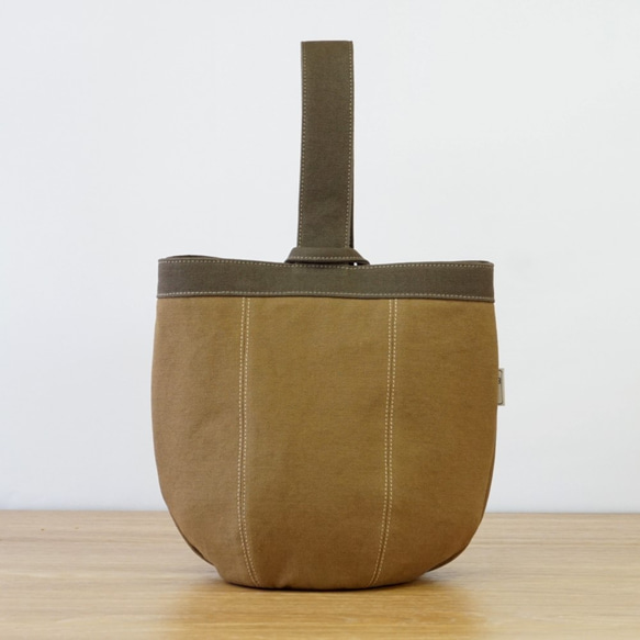Apple / Brown Beige x Khaki [定做] Trocco 帆布包 第3張的照片