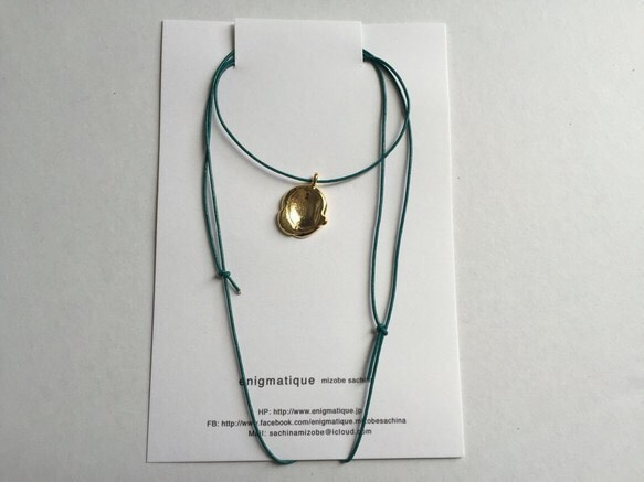 é-uzu necklace 革紐Green 1枚目の画像