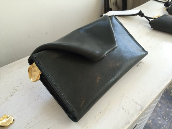 muji leather wallet 1枚目の画像