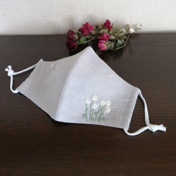 お洒落な刺繍マスク　ベルギーリネン　（野路菊) 3枚目の画像