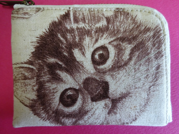 猫・ハーフ財布 1枚目の画像