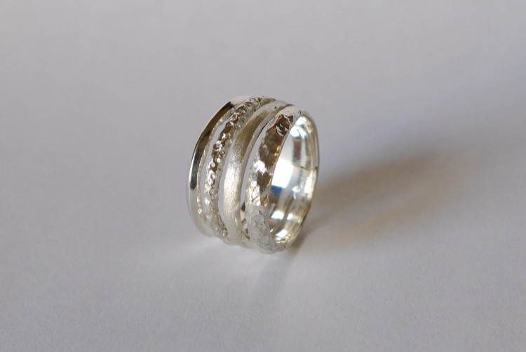 再販★4連風 simple ring★（sv)