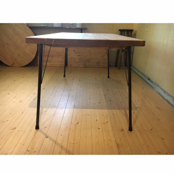 アイアン脚テーブル150 鉄脚 シンプル 北欧 おしゃれ カフェ パイン材 4枚目の画像