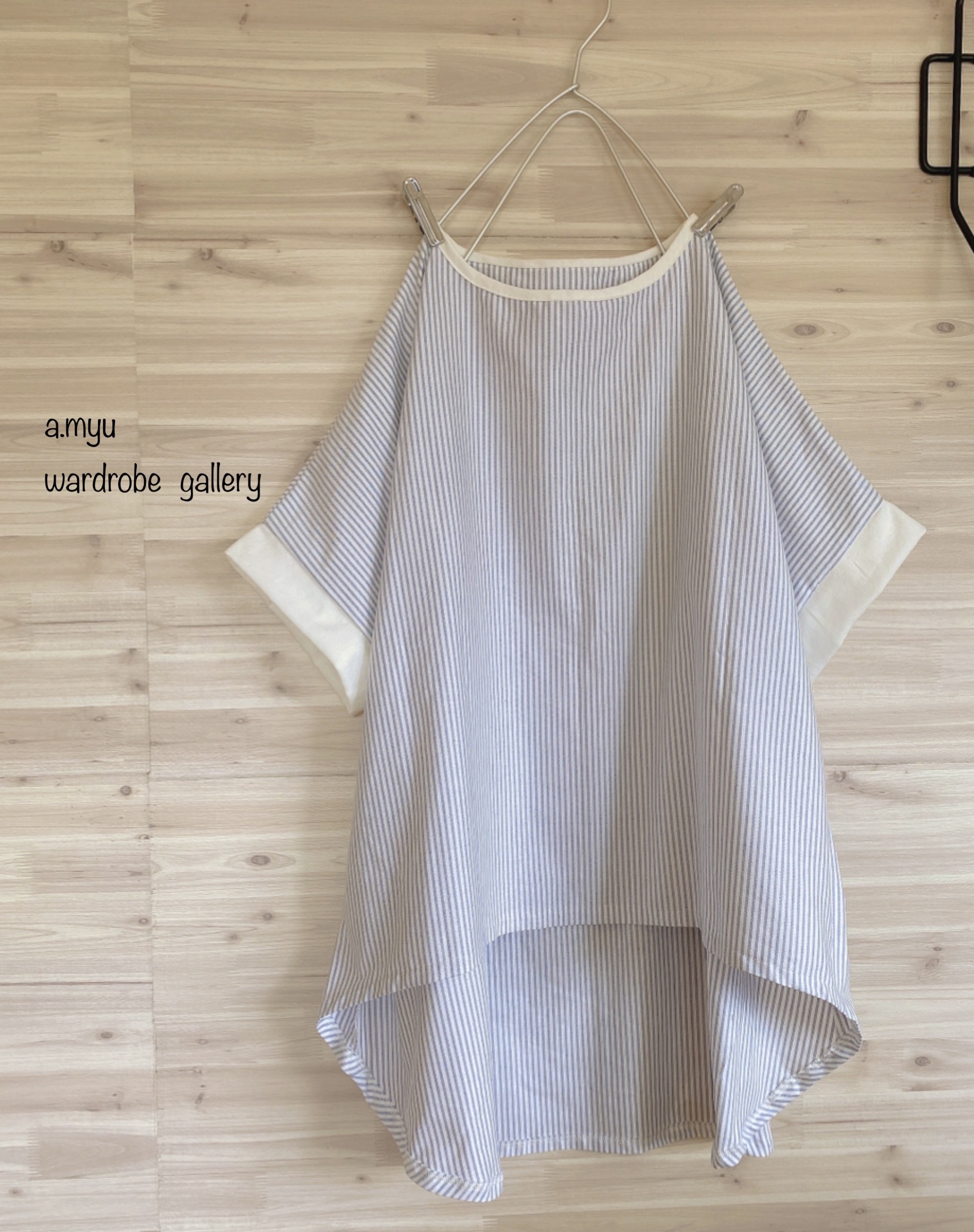 a.myu さわやかストライプ後ろロングブラウス長め