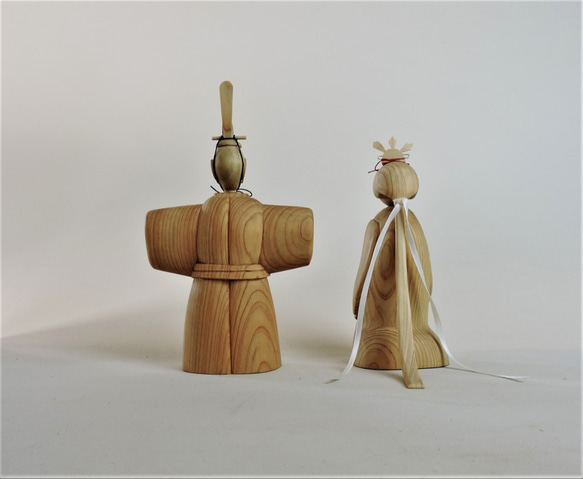 木彫りのひな人形（妖艶）L 1枚目の画像