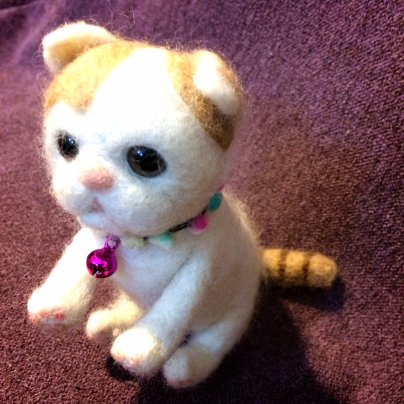 ネコの羊毛フェルト人形 1枚目の画像