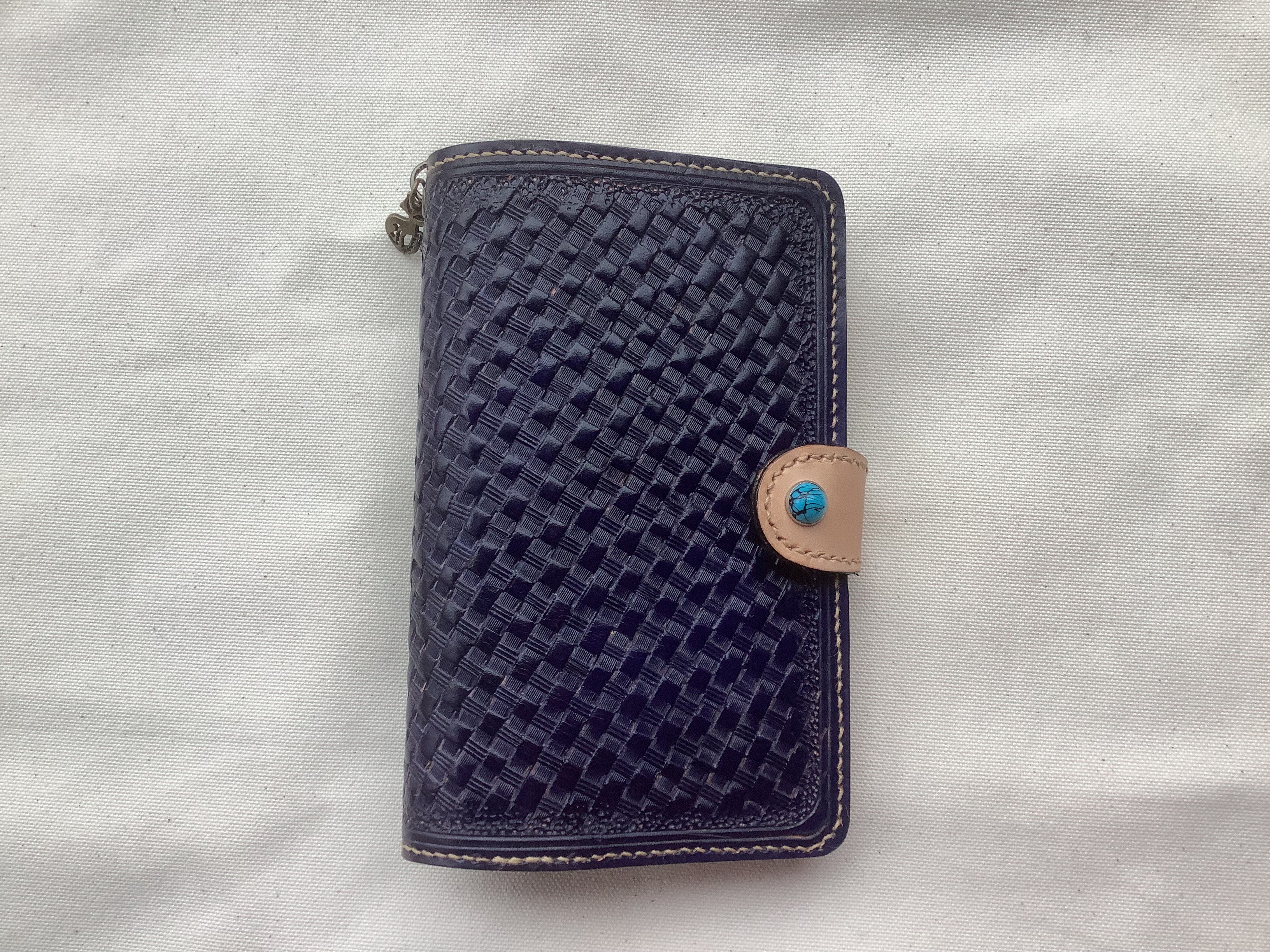 ブックカバー　本革