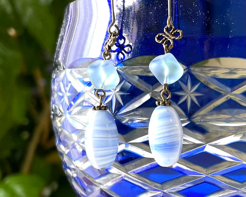 青の時間（とき）昭和初期 ウランガラス・ピアス（イヤリング変更可