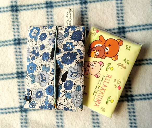 【送料無料】ポケットティッシュカバー　YUWA花柄青 3枚目の画像