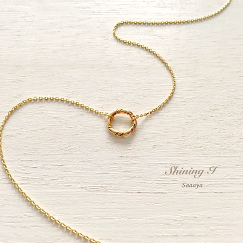 純金ツイストサークルペンダントトップ