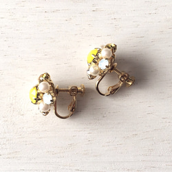 Square bijou *Lemon yellow / Earrings 2枚目の画像