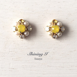 Square bijou *Lemon yellow / Earrings 3枚目の画像