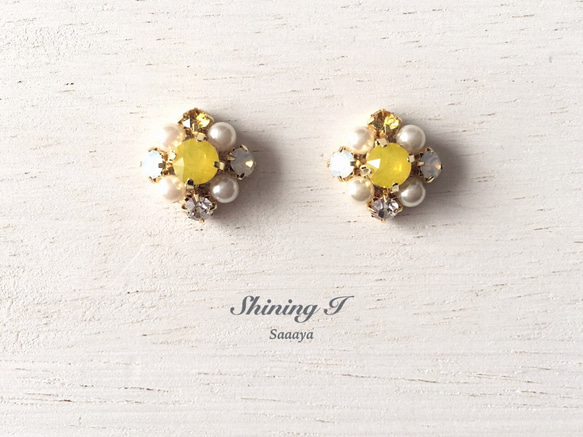 Square bijou *Lemon yellow / Earrings 3枚目の画像