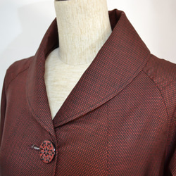 大島紬コート（５マルキ・チェコボタン）・持ち込み着物でのオーダー可・絹１００％ 5枚目の画像