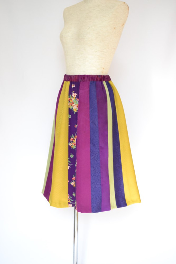 和服裙：紫色花朵圖案/和服翻拍/國內免費送貨/ 2個工作日內發貨/ 2002s03 第3張的照片