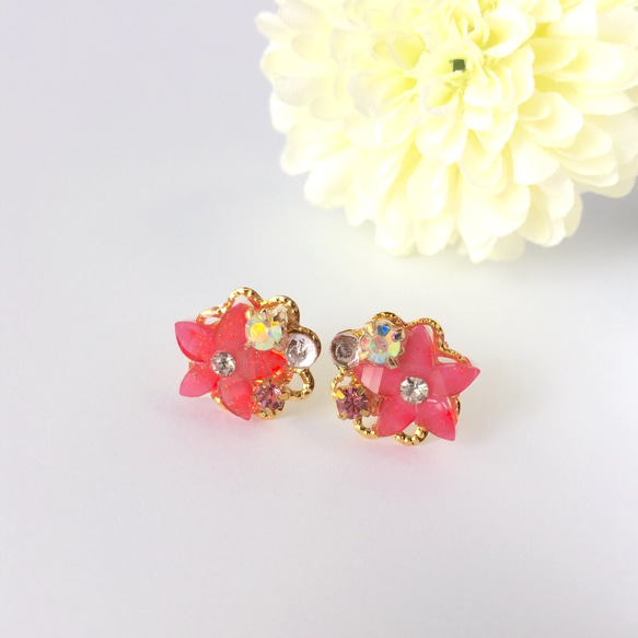 flowerビジュー&パールピアス ピンク 1枚目の画像