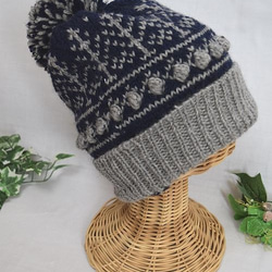 ●北欧柄の編み込みニット帽（小さな森・ｸﾞﾚｰ&紺） 2枚目の画像