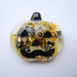 LOCK UPs brooch Halloween Jack yellow 1枚目の画像