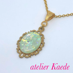 183. オパール風アンティークネックレス 白 ネックレス