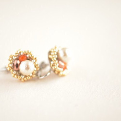 棉珍珠T耳環橙色 第2張的照片