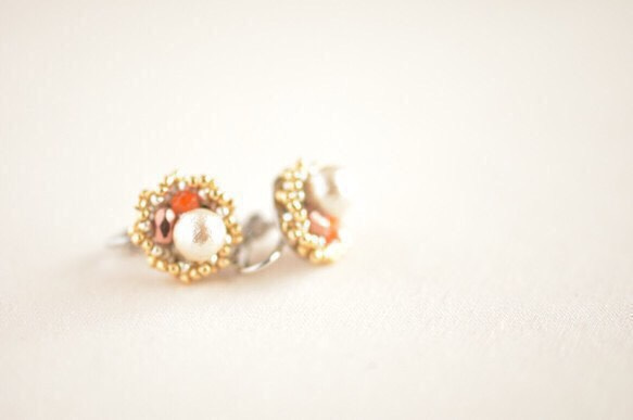 棉珍珠T耳環橙色 第2張的照片
