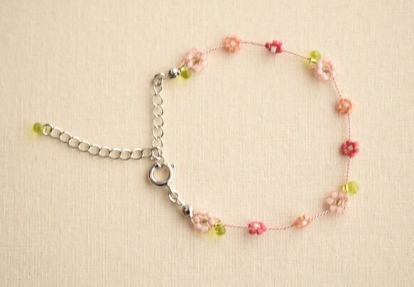 daisy bracelet Pink【free size】 第2張的照片