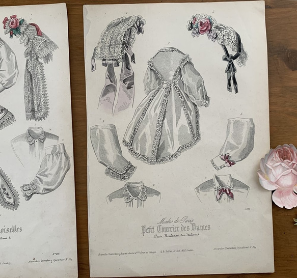 フランスアンティーク　LE FOLLET　ファッションフレーム　手彩色銅版画 フランスアンティーク LE FOLLET ファッションフレーム 手彩色銅