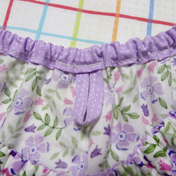 １２０ｃｍ　紫系シックな花柄　リボン、フリル　スモック  入園 入学  女の子 5枚目の画像