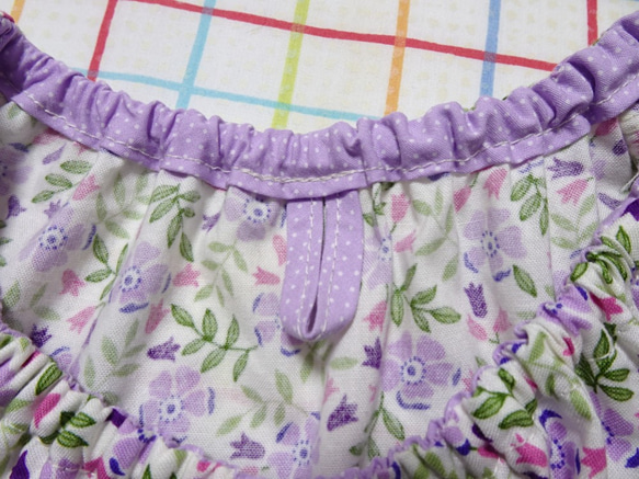 １２０ｃｍ　紫系シックな花柄　リボン、フリル　スモック  入園 入学  女の子 5枚目の画像