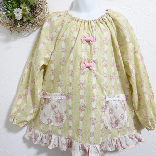 120cm yuwa黄緑系ストライプ花柄 リボン、フリル スモック 入園 入学 