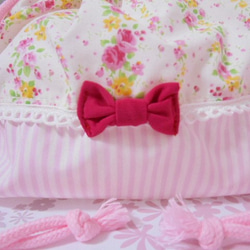 お弁当袋＆コップ袋　ピンク系きれいな花柄　ストライプ　リボン付き  入園 入学  女の子 2枚目の画像