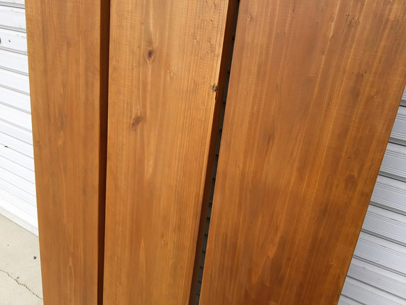 カフェ風ミディアムブラウンの美しい杉無垢板 DIYに最適な230mm幅  棚板・収納作りに インテリア用 5枚目の画像
