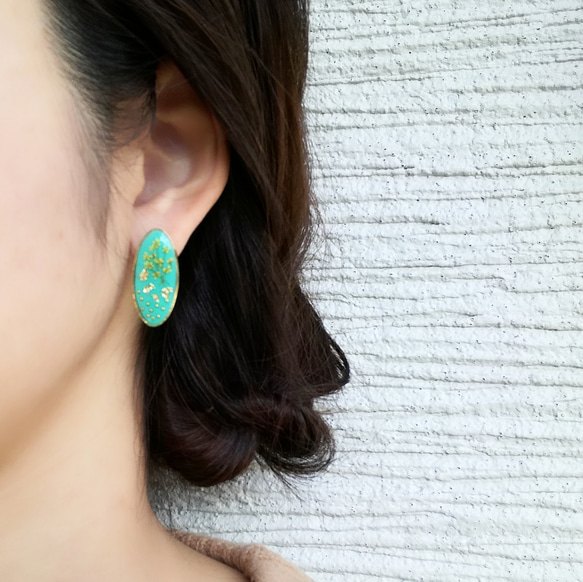 つやつやフラワー♡greenピアス/イヤリング 3枚目の画像