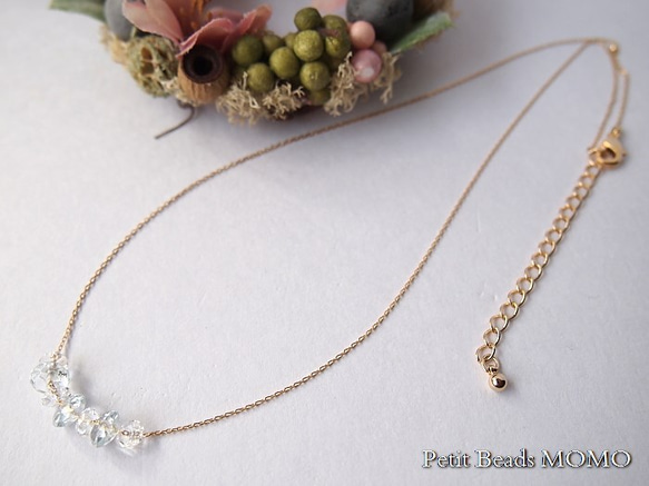 願いが叶う？１１月誕生石*宝石質スカイブルートパーズ＆水晶～華奢なネックレス（Ｇ） 4枚目の画像