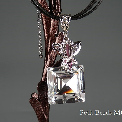 ドラゴンアイペンダントチョーカー】送料込 案ず 