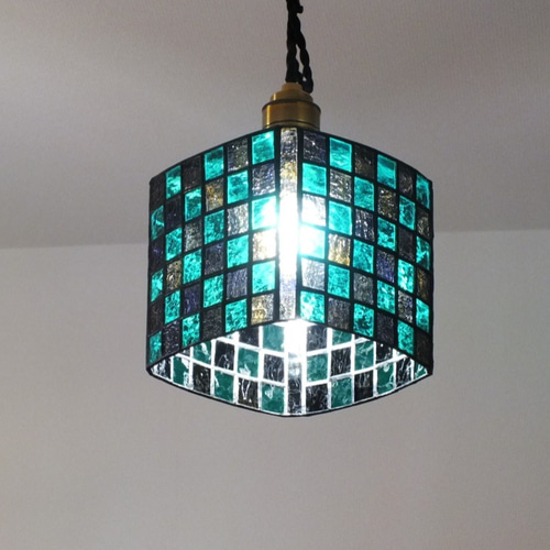 緑と黒のペンダントライト、市松模様シリーズ3（白色LED電球は含ま