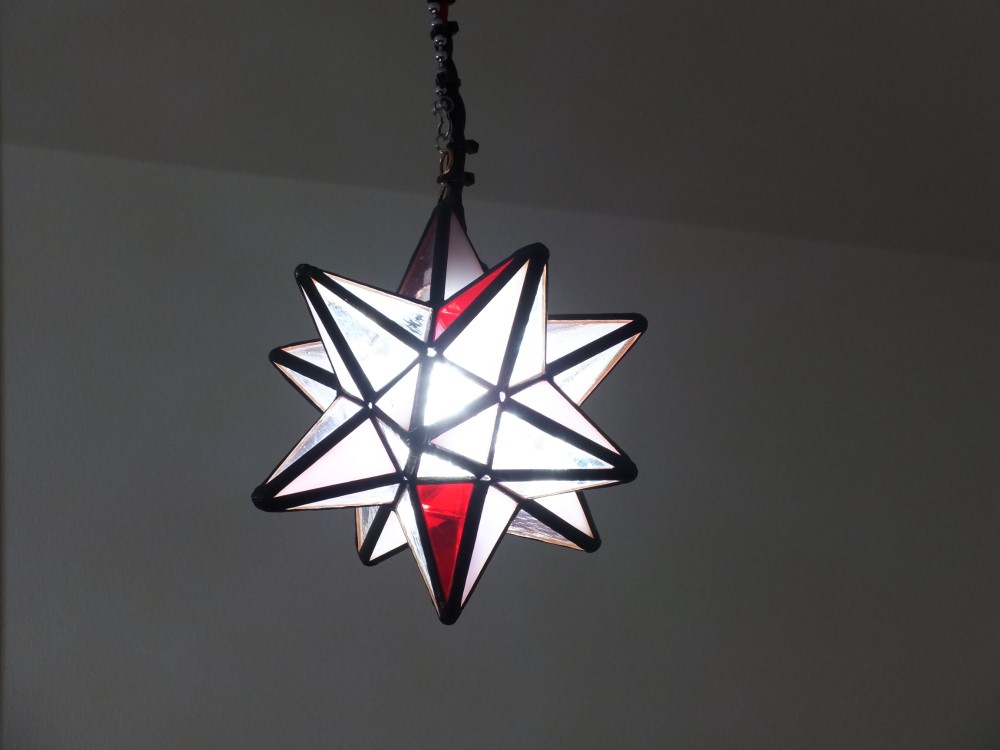 薄桜色と桃色の星灯り  ステンドグラス手作り 星型 ＬＥＤランプ　ピンク  424-27