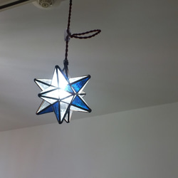 紺青の星灯り　ステンドグラス手作り 星型 ＬＥＤランプ　 5枚目の画像