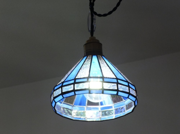 フェルメールブルーのペンダントライト（コバルトブルー）　ＬＥＤフィラメント電球付き 1枚目の画像