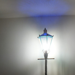 ガス灯 : ブルーの灯り   高さは１．９ｍ 、フロアスタンド  　ver.2 3枚目の画像